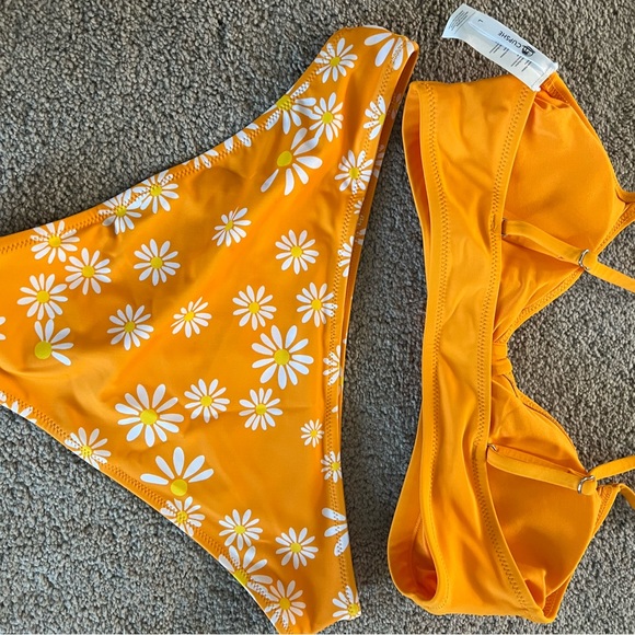 Cupshe Swim Nwt Large 8 Cupshe Bikini Poshmark